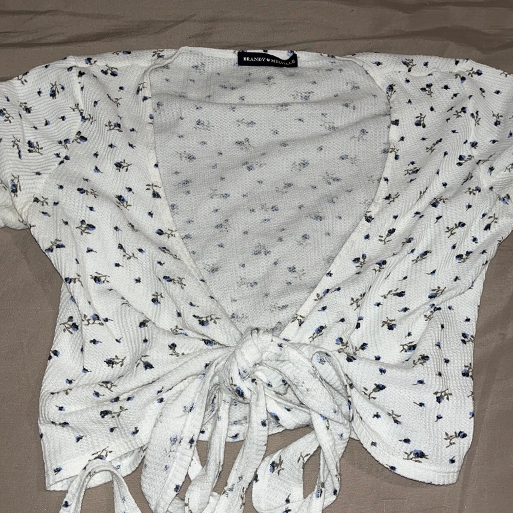 Floral tie crop top